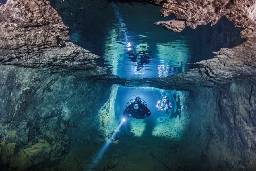 People searching for gems at Bonne Terre Mine