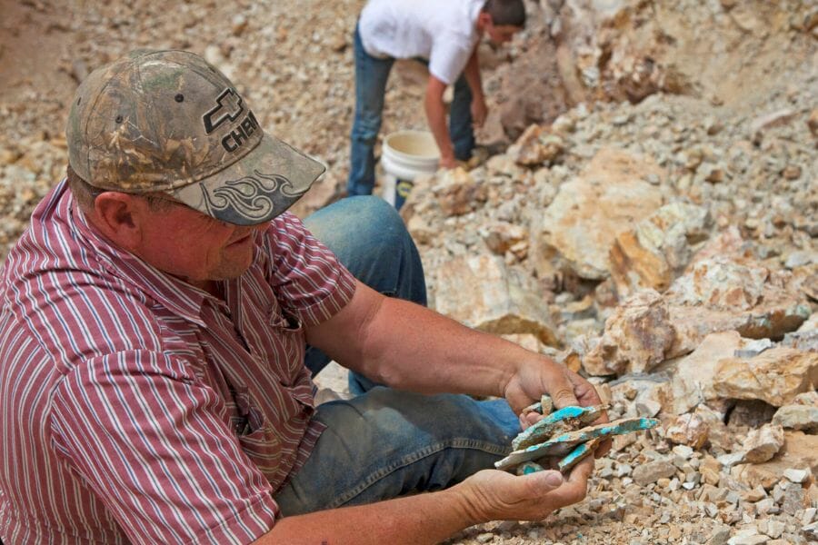 People doing real gem mining in Nevada