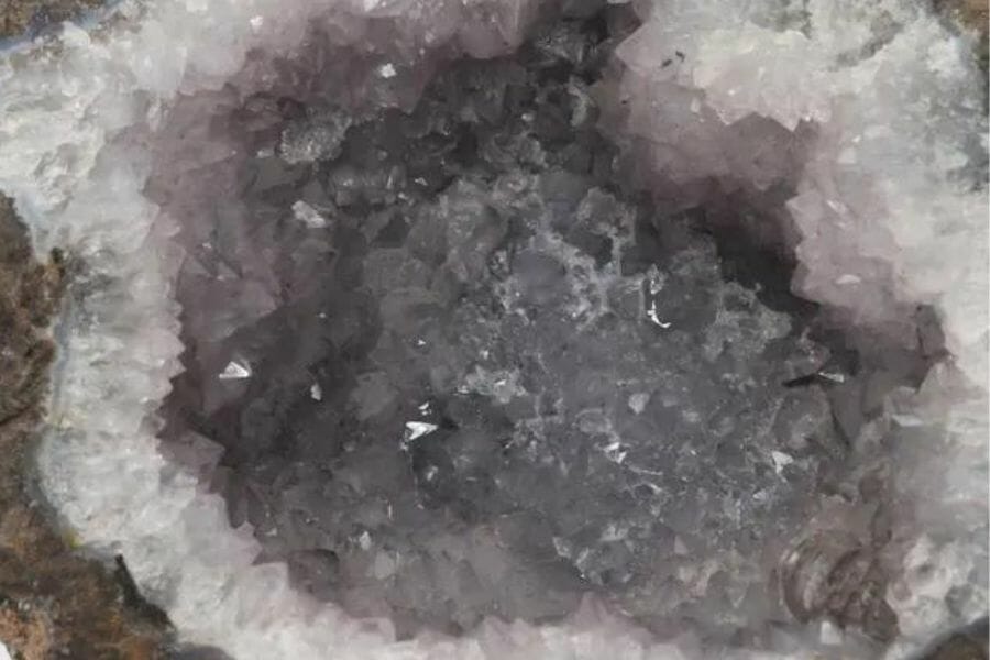 A dazzling crystal quartz geode