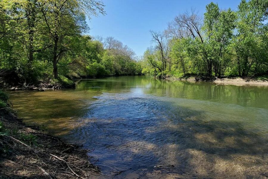 A scenic view of the Crystal Glen Creek in Illinois