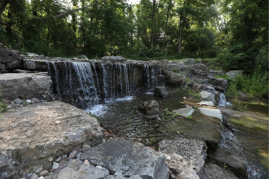 Penfield quarry where you can locate geodes