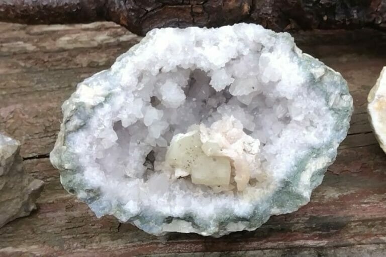 27 Excellent Places To Find Geodes In Tennessee In 2024
