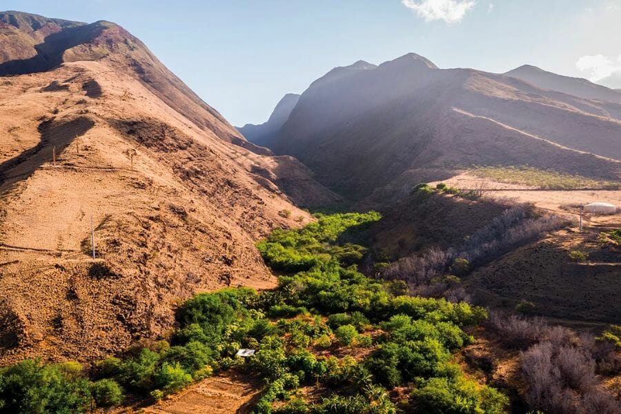 A scenic view of the Olowalu Valley