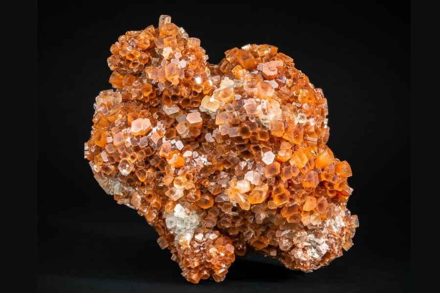 38 Really Good Spots To Find Crystals in Iowa in 2023