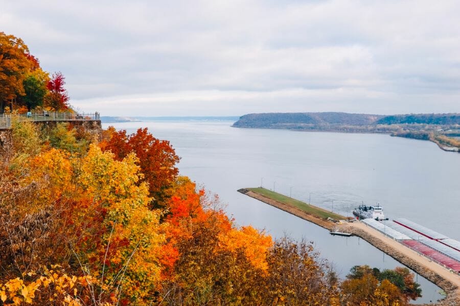 Bird's eyeview of the Dubuque area showing its waters, port, viewing deck, and surrounding trees