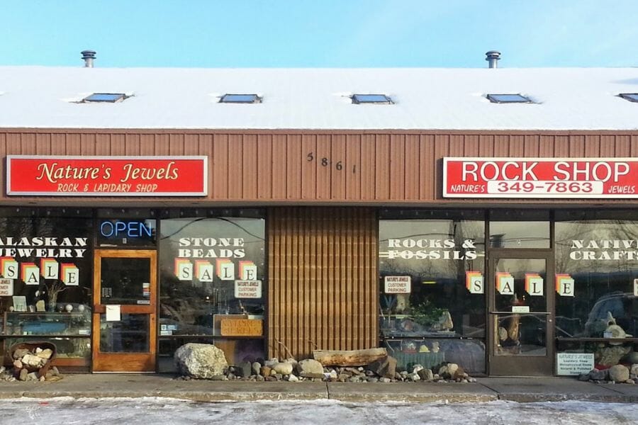 You may find a huge selection of geodes that you may purchase at Nature's Jewel Rock Shop in Alaska