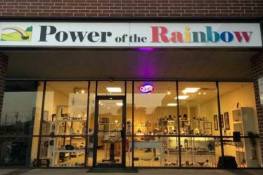 Power of the Rainbow rock shop in Texas where you can find and buy various crystals