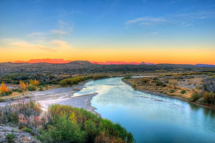 A stunning view of the Rio Grande River at dusk