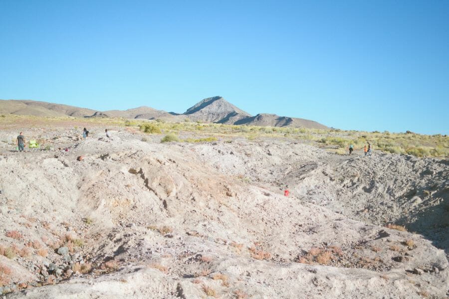 A look at the rock formations at Dugway Geode Beds