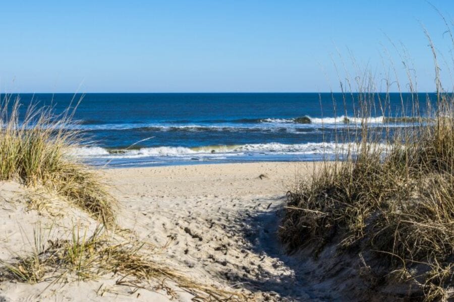 A tranquil beach at Virginia Beach where you can find geodes along the sands