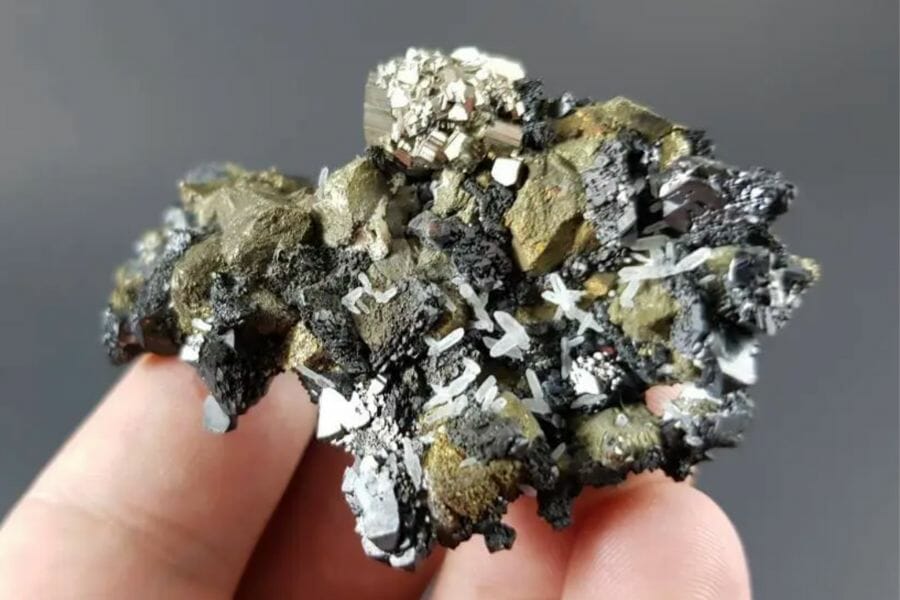 The 42 Certified Ways To Find Crystals In Kansas In 2024