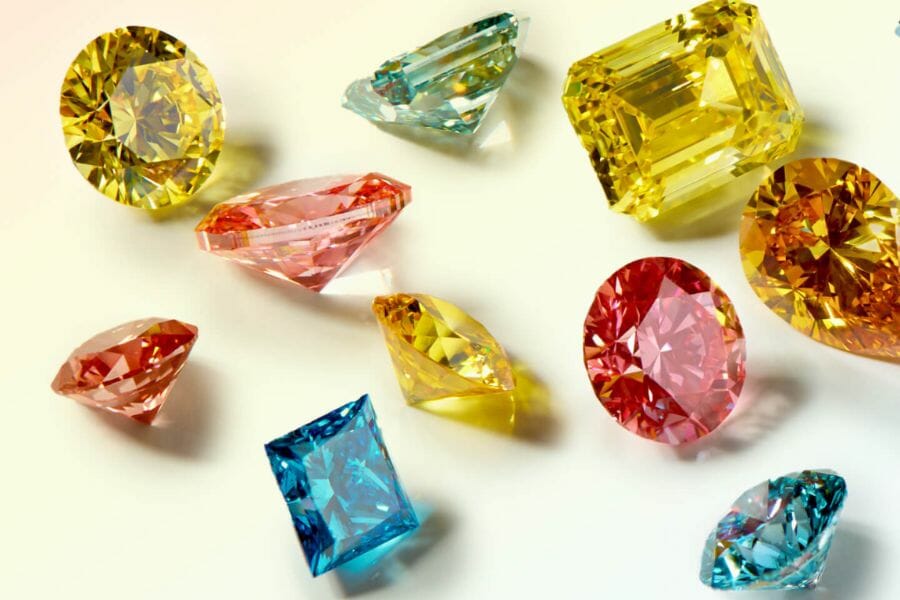 The different types of diamond colors available