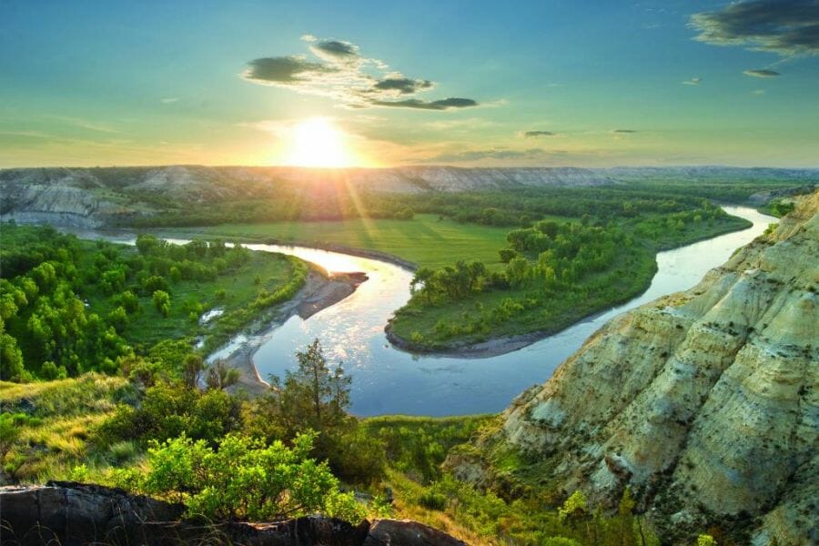 A picturesque aerial view of the Little Missouri River