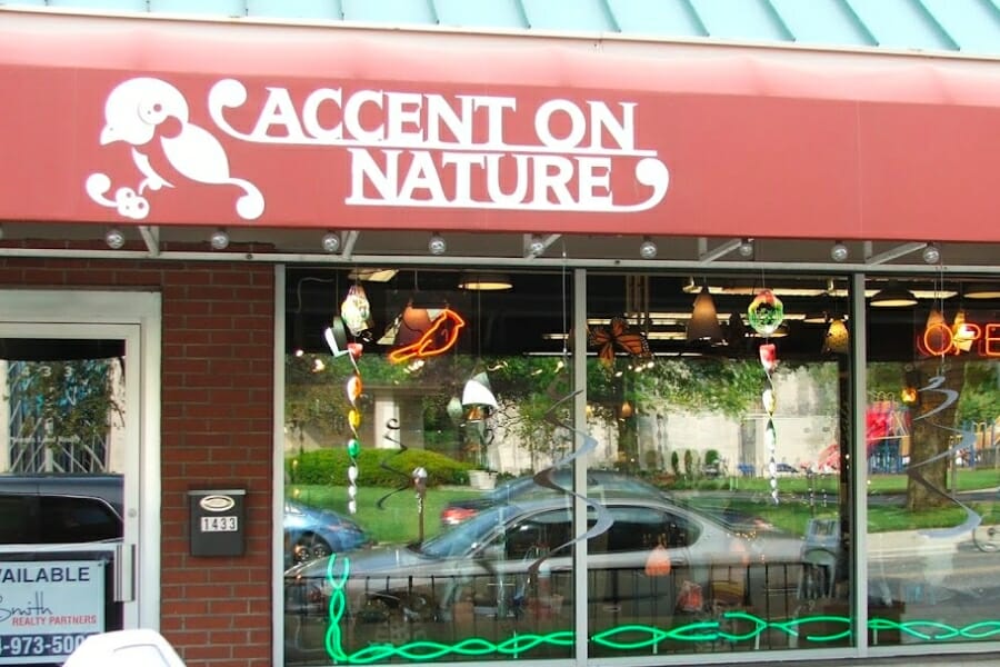 Front store window of Accent on Nature