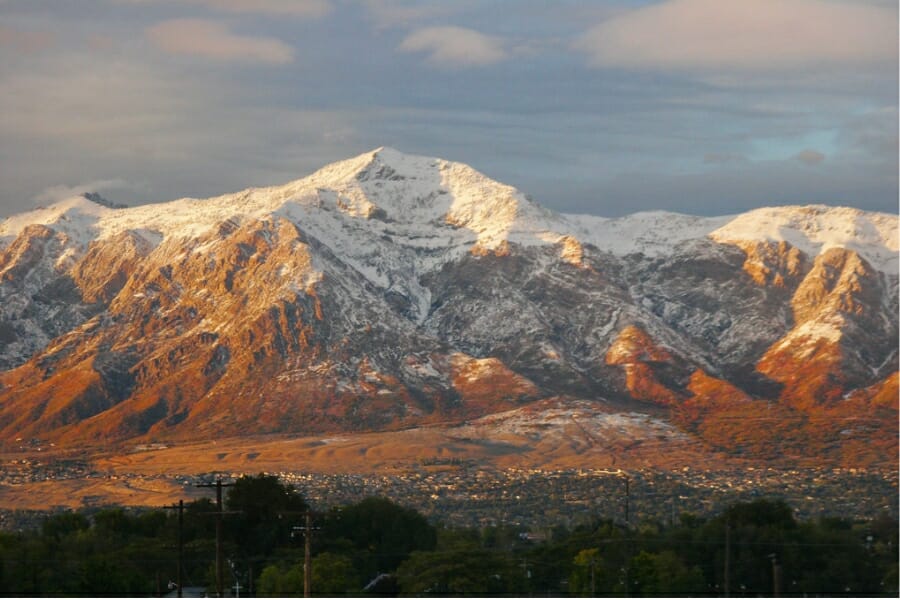 Stunning view of the peaks of Ben Lomond Mountain