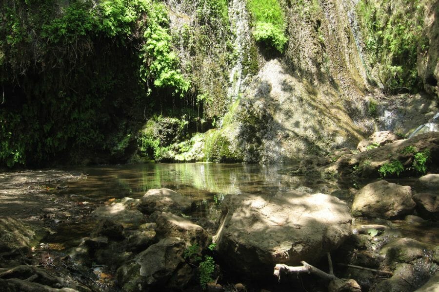 A nice hidden cove with a small lagoon at Escondido Canyon