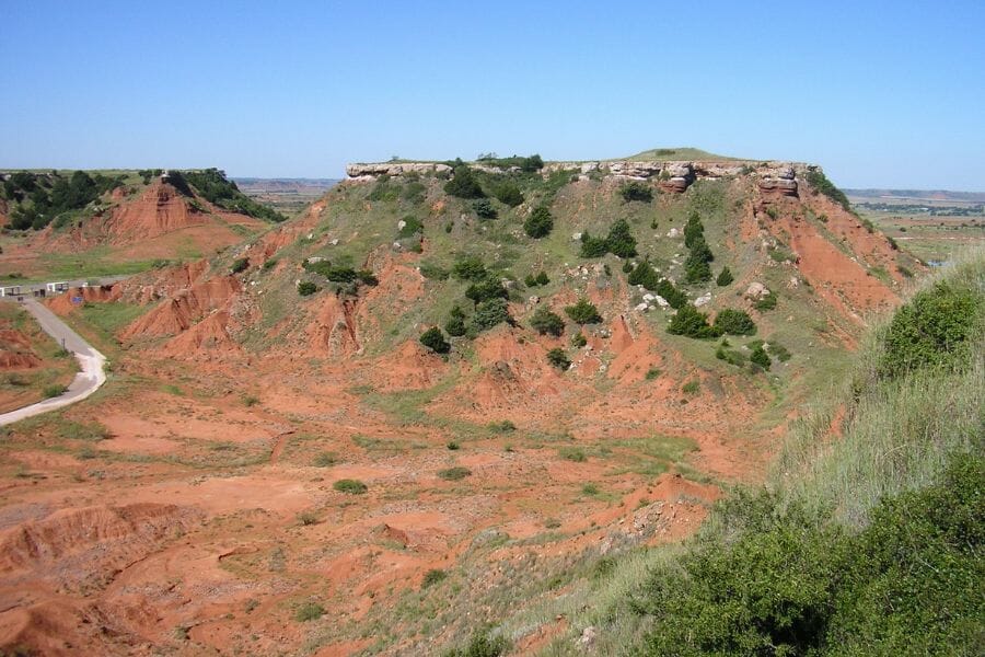 A picturesque view of the Glass Mountains where there are different specimens located