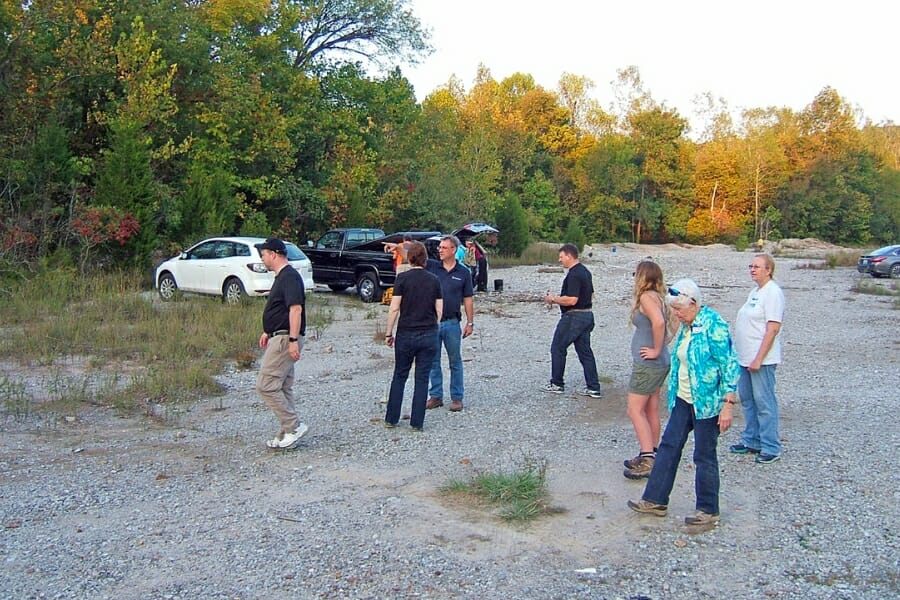 A group of rockhounds visiting the Minerva Mine No. 1