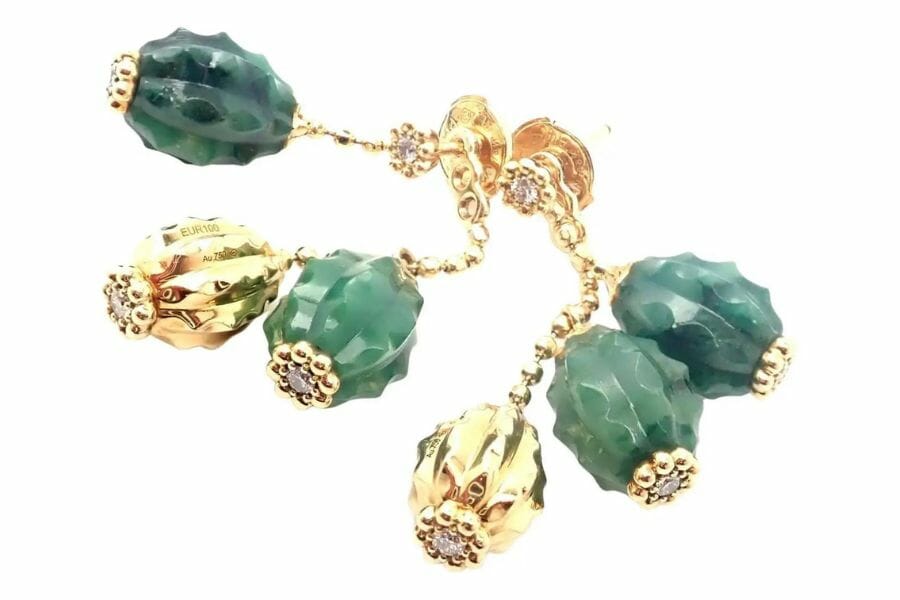 A pair of delicate and beautifully designed aventurine earrings with gold plates