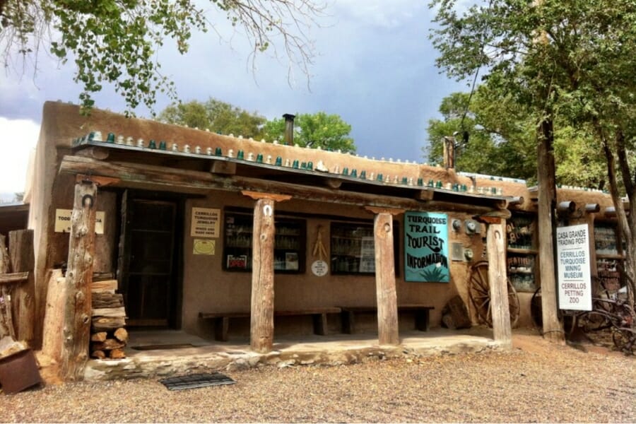 Casa Grande Trading Post in New Mexico where you can find and purchase various petrified wood specimens.