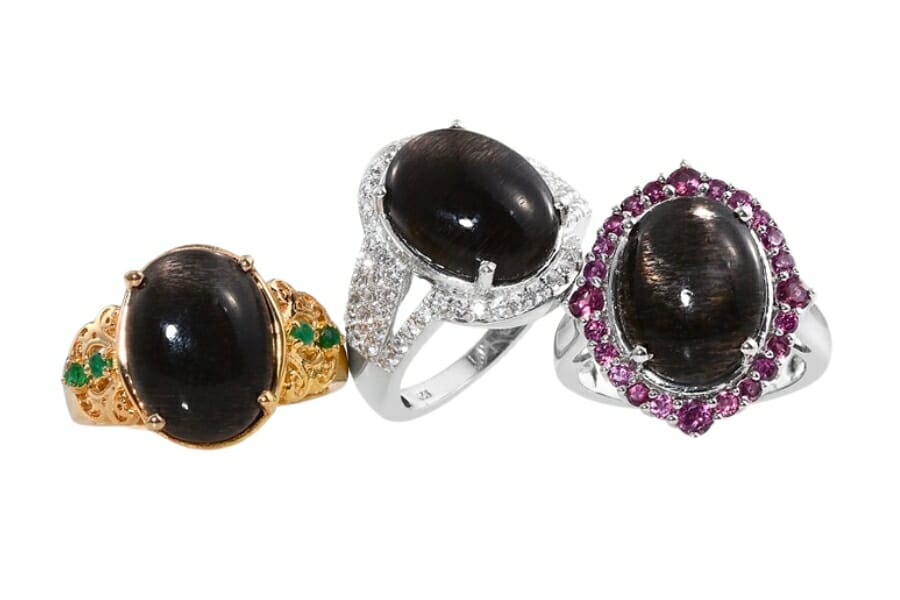 Three differently beautiful rings with black Feldspar