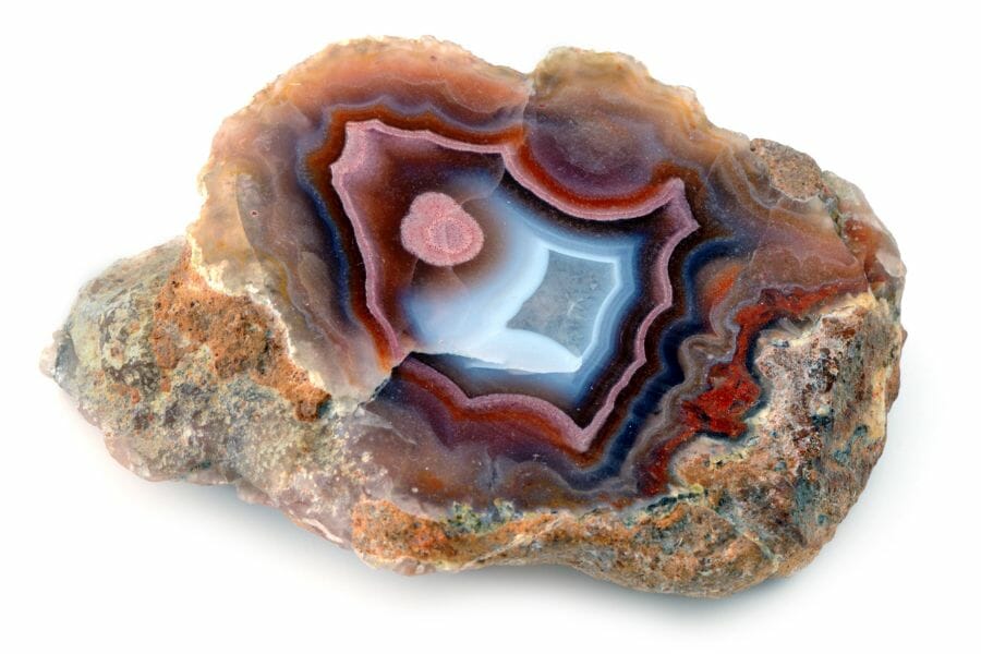 A stunning agate with different colors
