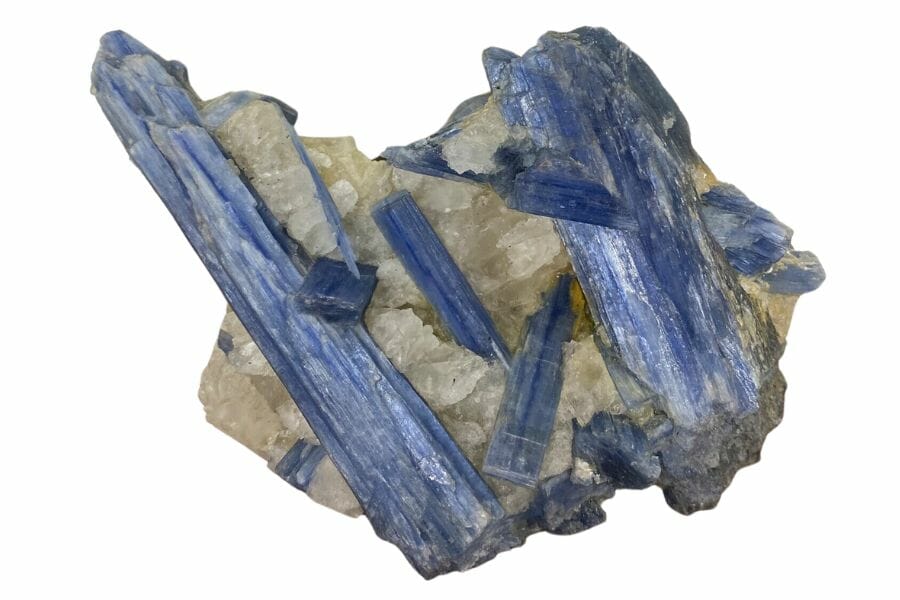 A gorgeous kyanite mineral with an irregular shape