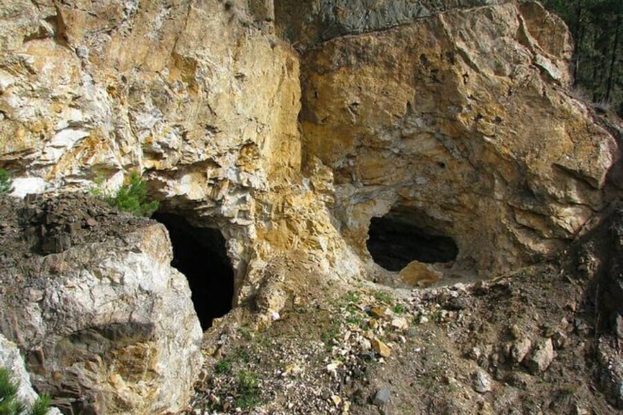 Area pegmatite and rock formations at Tin Mountain Mine