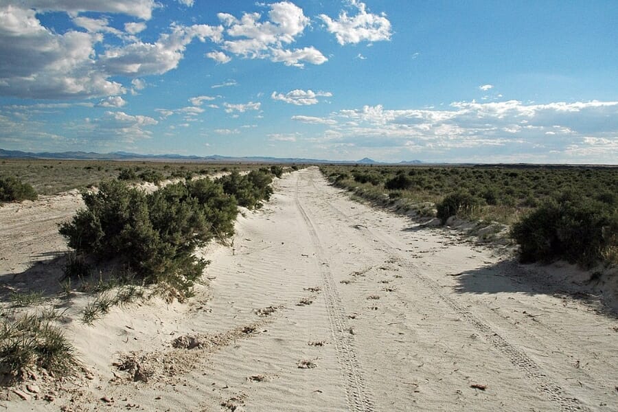 White Mountain area where you can find obsidian specimens