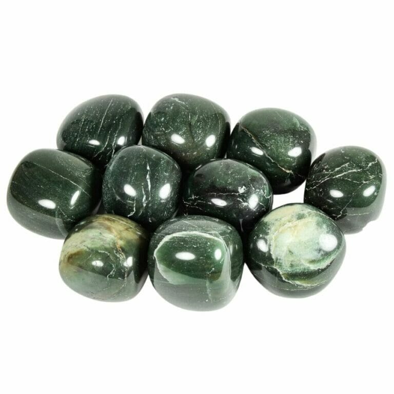 Jade Vs Aventurine - How to Tell Them Apart (With Photos)