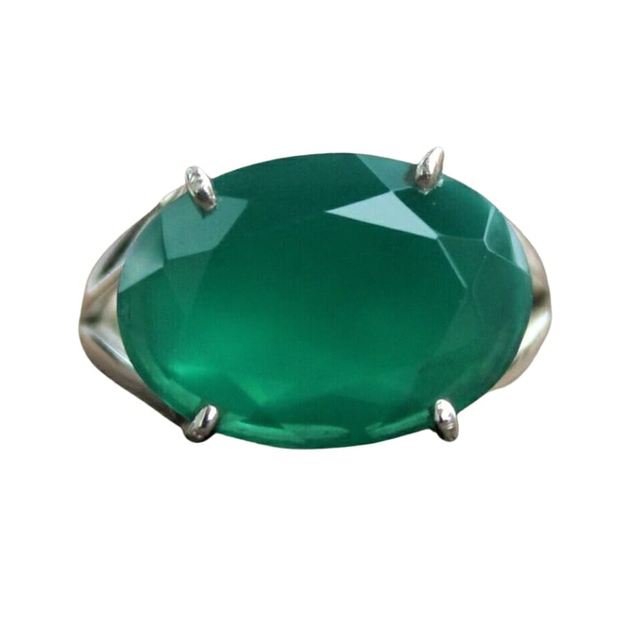 A mesmerizing green onyx ring 