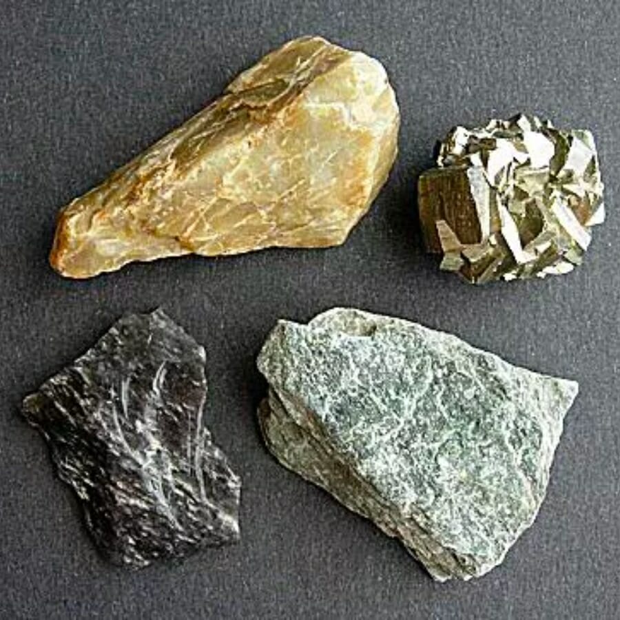 Different specimens showcasing varyings levels of luster