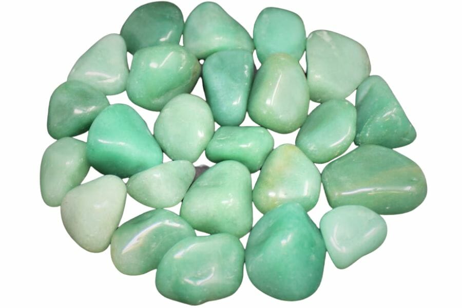 Polished aventurines with a color that differentiates them from amazonite