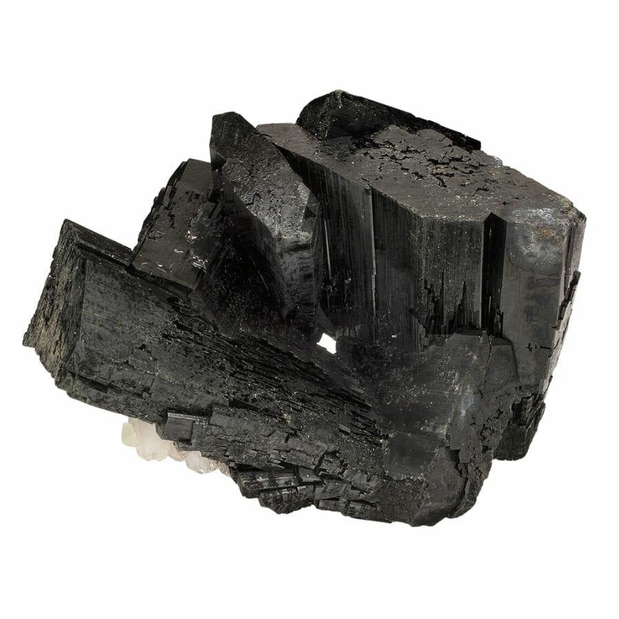 cluster of black babingtonite crystal