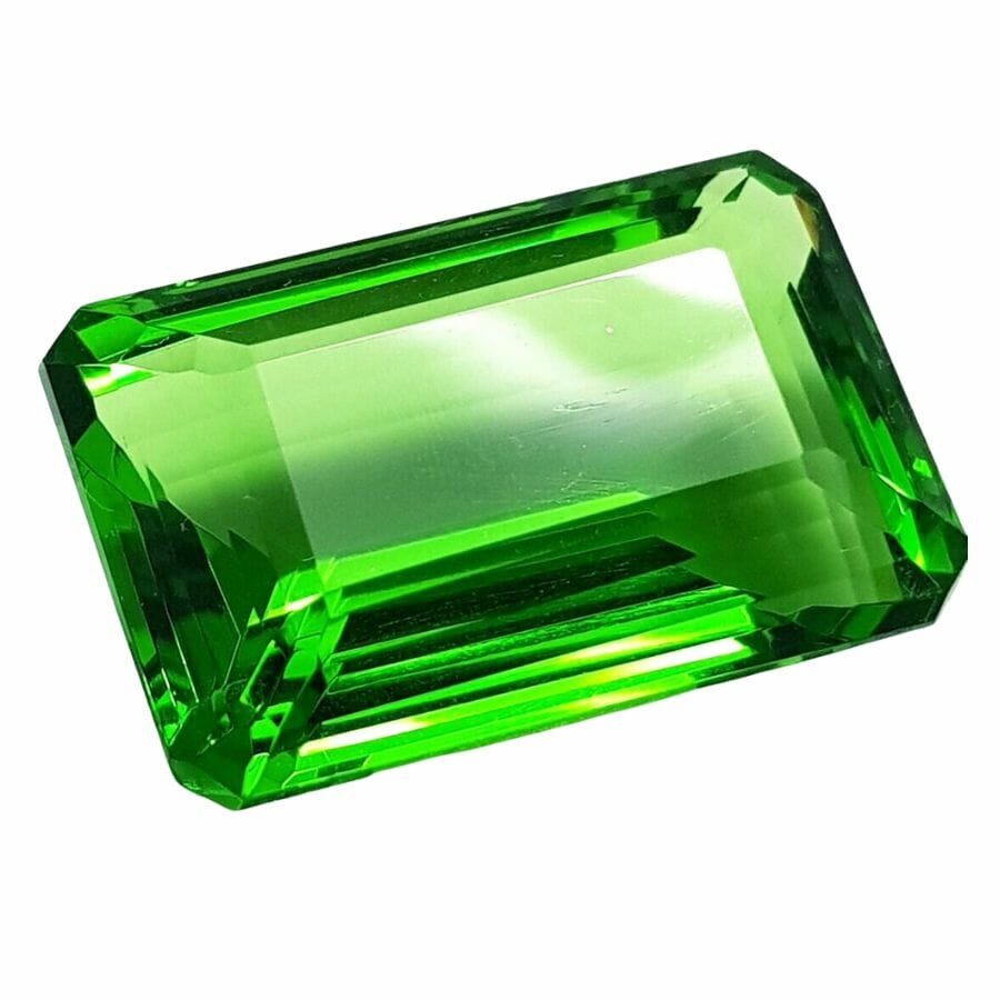 green emerald cut garnet