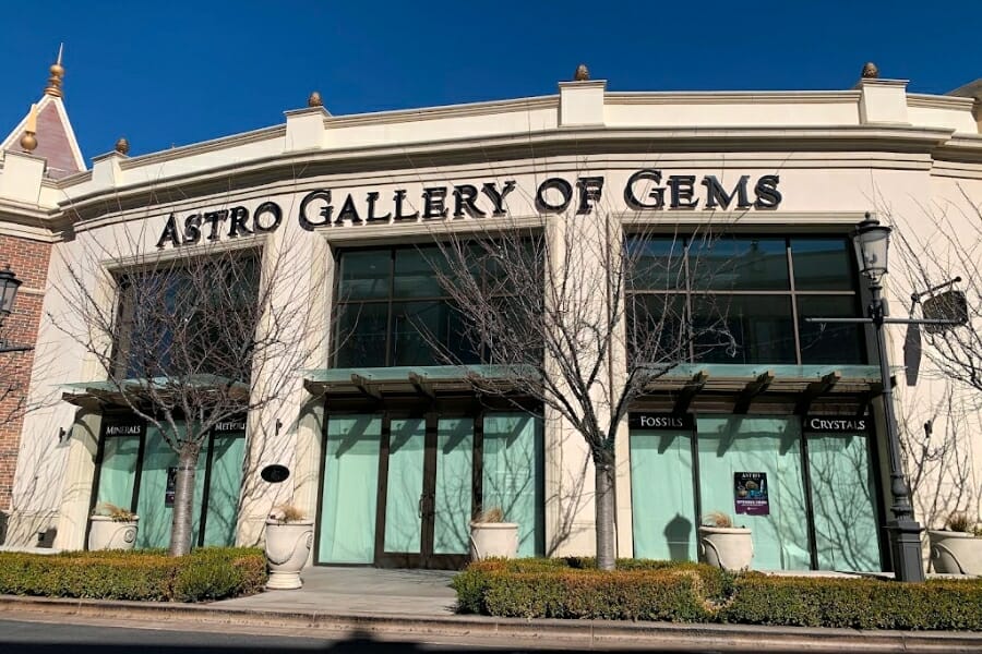 Front store window and building of the Astro Gallery of Gems