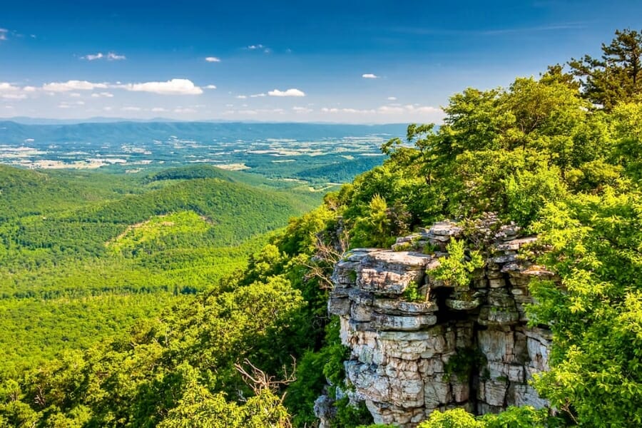 Majestic cliffs and lush greens at the George Washington and Jefferson National Forest
