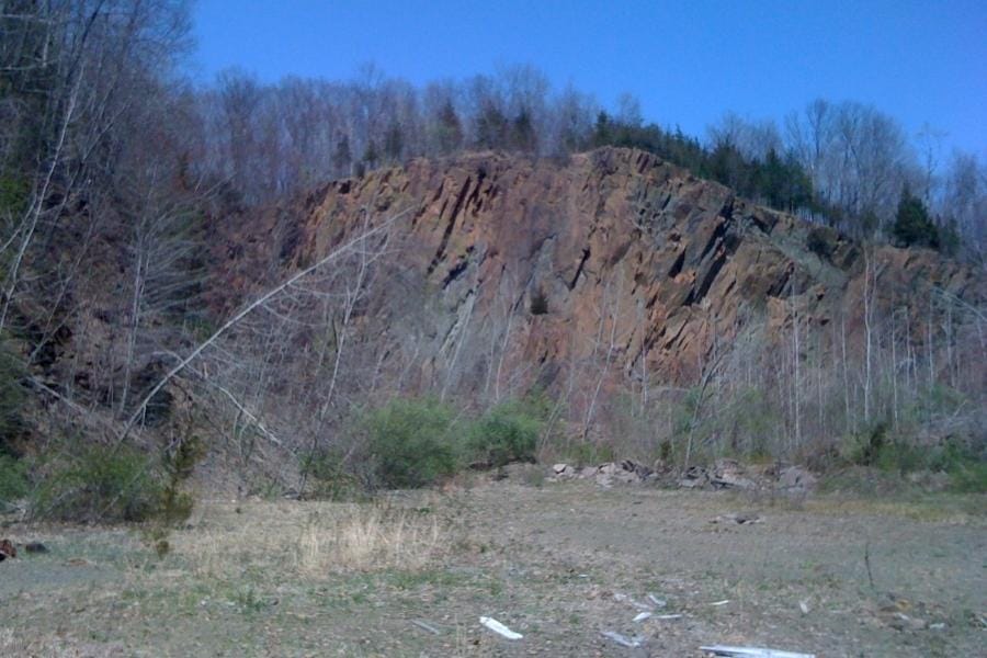 An area at Cheshire Traprock Quarry where you can find agates