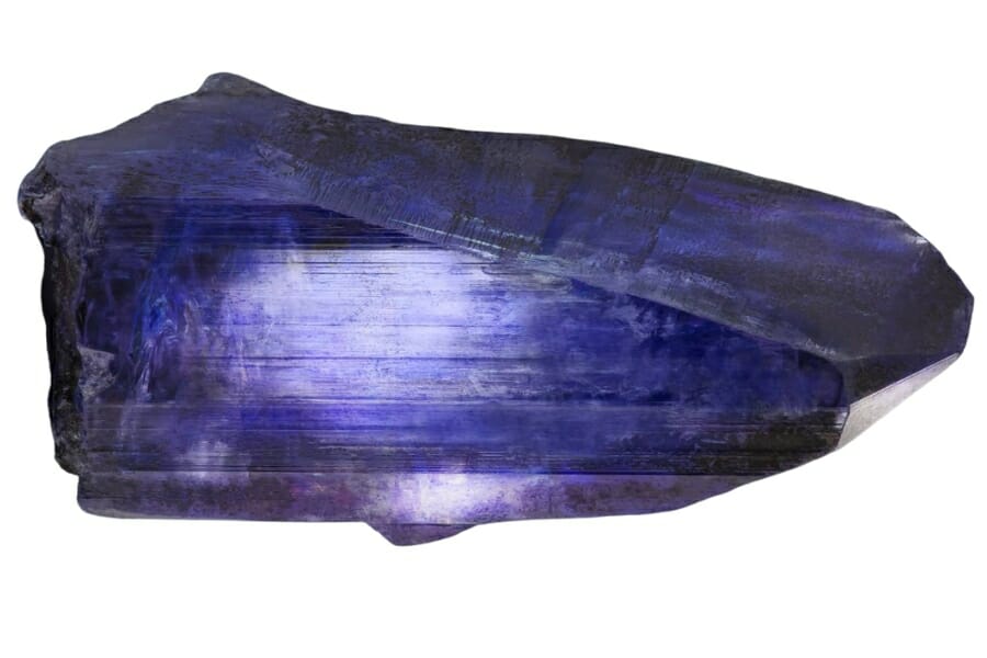A gorgeous tanzanite minerals with an irregular shape and smooth surface