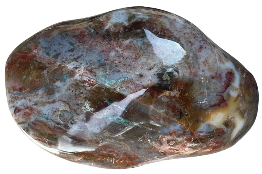 A stunning agate centerpiece with a polished and smooth finish