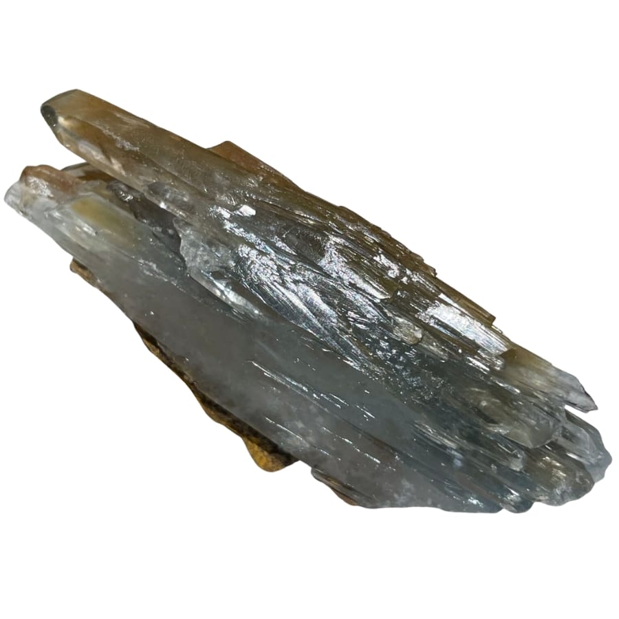 A bluish gray barite mineral that looks like a spear
