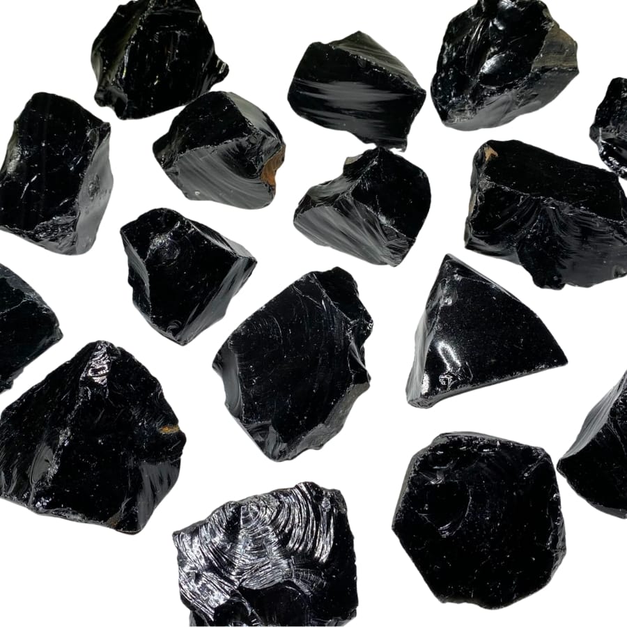 Obsidian vs Tourmaline - How To Tell Them Apart (With Photos)