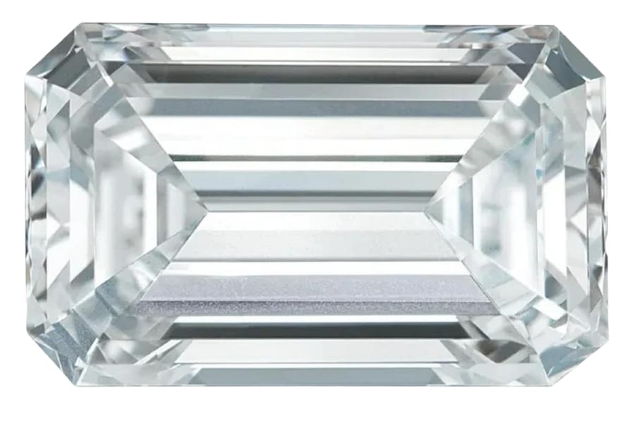 A luxurious and elegant emerald cut diamond gem