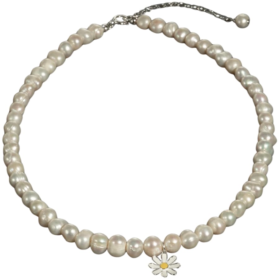Baroque pearls necklace with a daisy flower-designed pendant