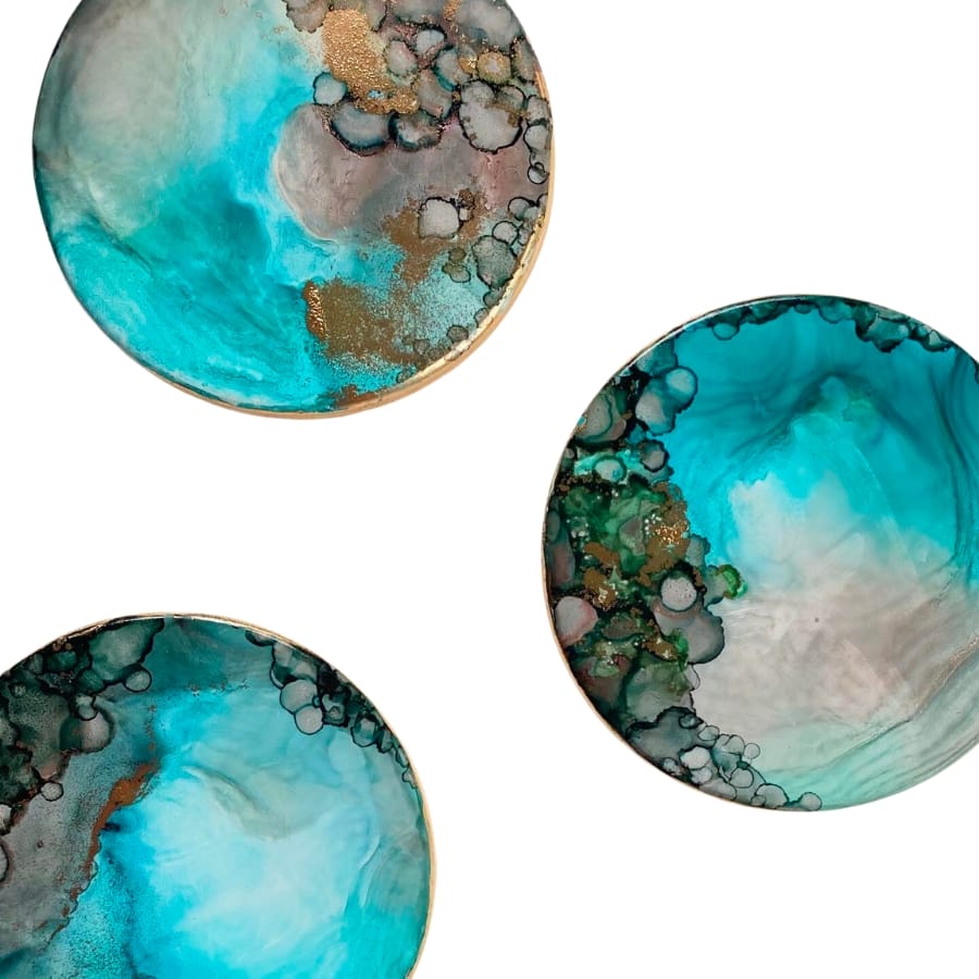 Beautiful plastic resin coasters made to look the ocean