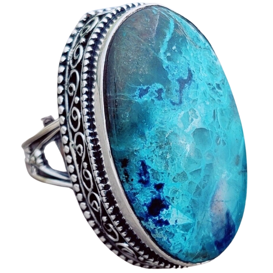 A vintage-looking shattuckite ring that resembles the ocean