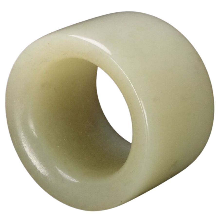 white Hetian jade ring
