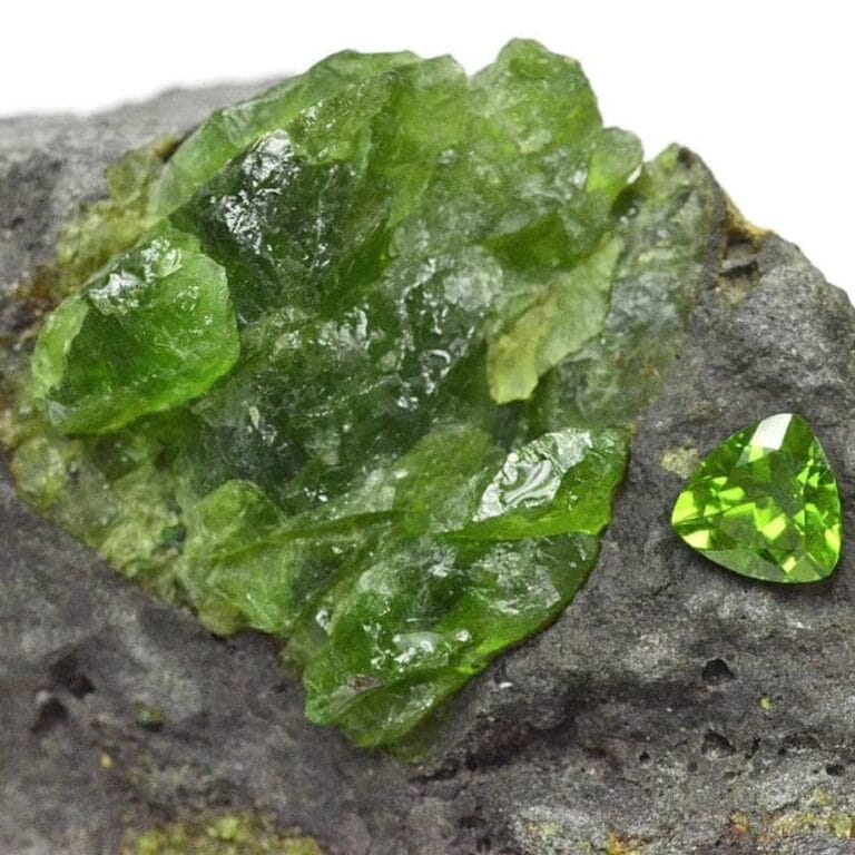 The 13 Different Types Of Peridot (With Incredible Photos)