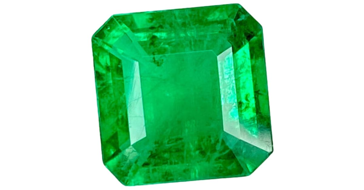 octagonal cut bright green emerald