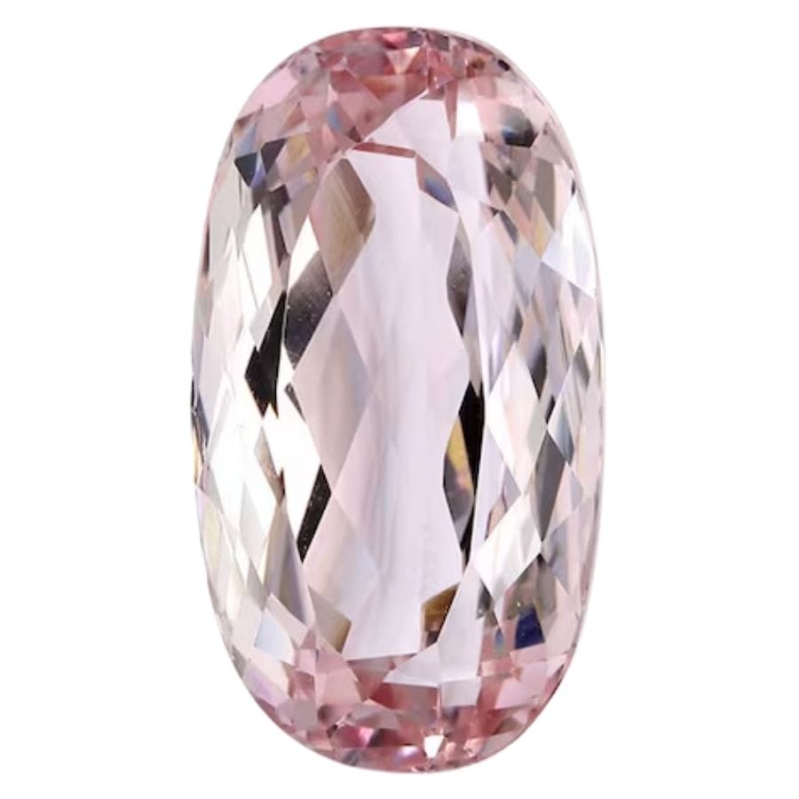 oval cut pale pink morganite